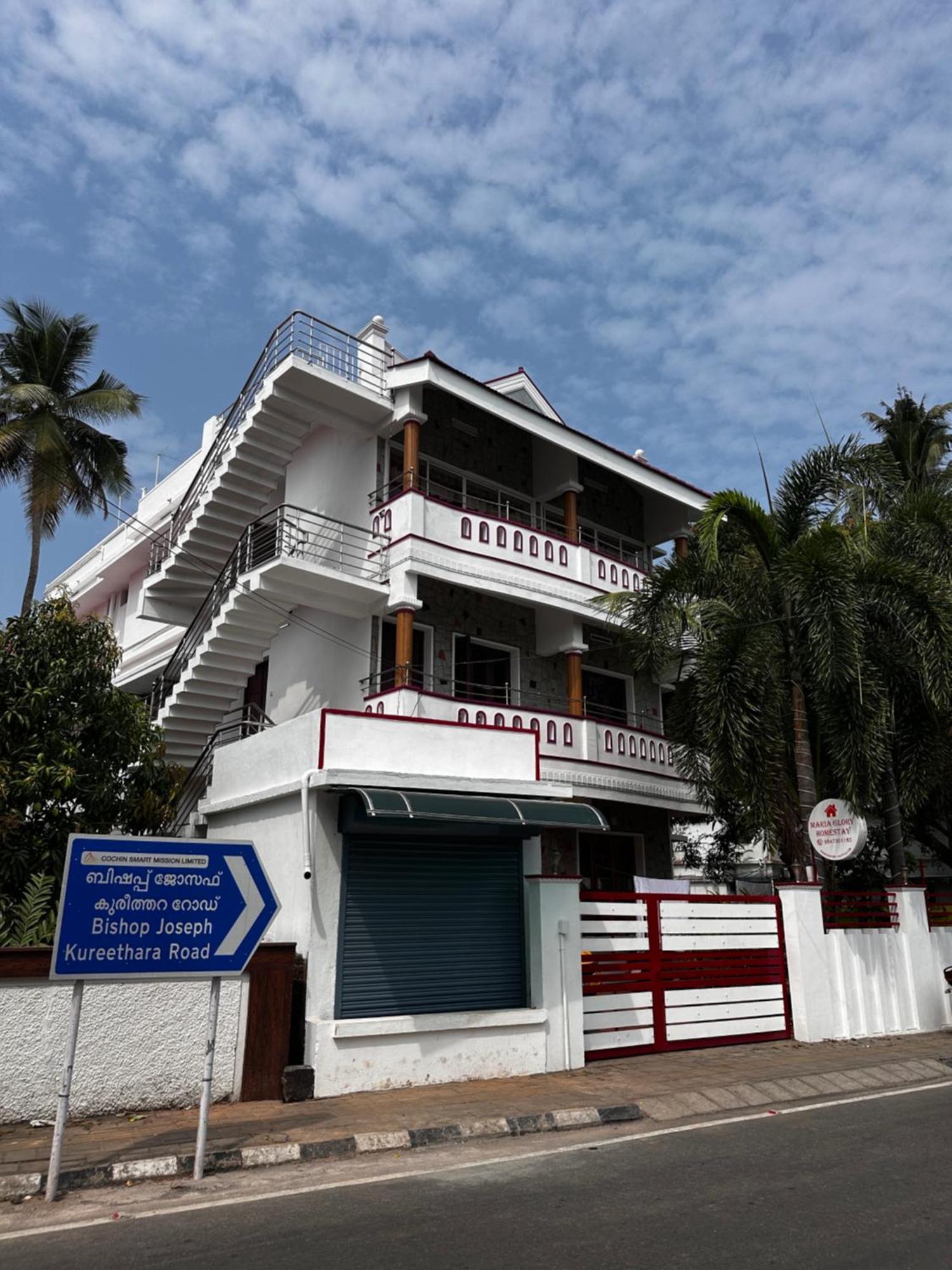 Maria Glory * Kochi